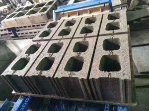 Meaisín Déanamh Bloc Hollow Coincréite